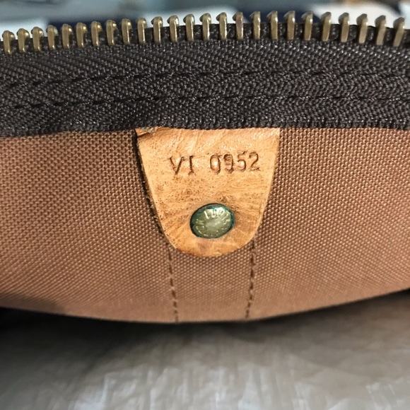 SOLD Louis Vuitton Keepall Bandoulierre 55 - Picture 5 of 7